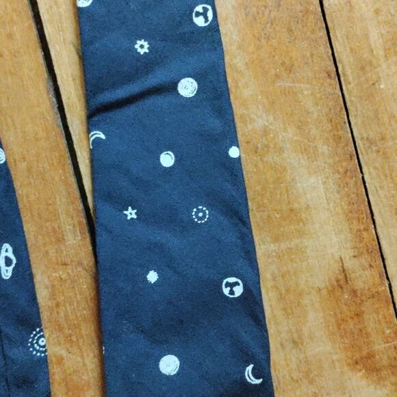 Old navy Tie Size 8 Boys Navy Blue White Design Easter Preppy Wedding Formal - Picture 4 of 6